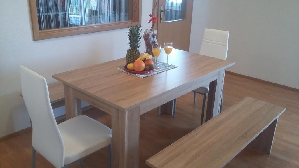 Apartment M&M With Private Pool Kucine Экстерьер фото